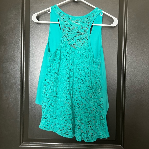 2 lace back tiered tanks - Picture 3 of 6